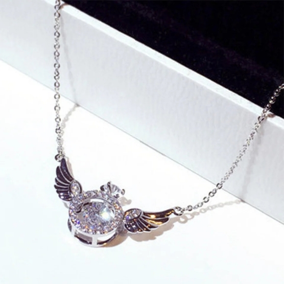 💯 New sterling silver diamond ring with angel wings - Picture 4 of 5